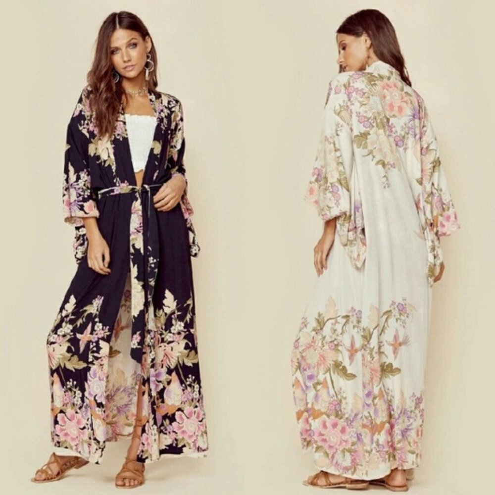 Spell Floral Kimono Robe - Black and Cream
